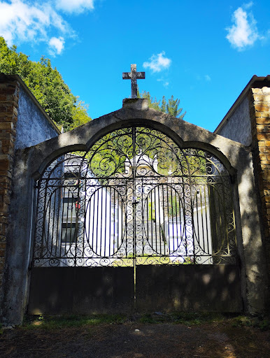 Cementerio parroquial de Santa Eulalia de Oscos (Santalla―Santa Eulalia de Oscos) - Thumbnail