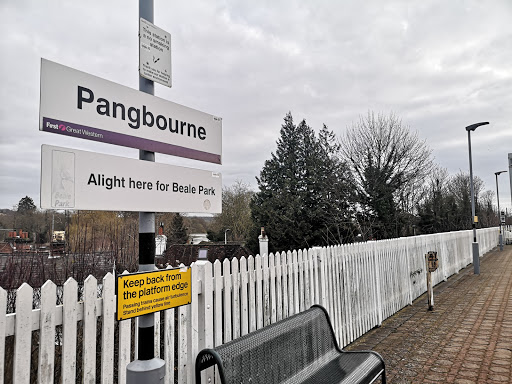 Pangbourne - Visual