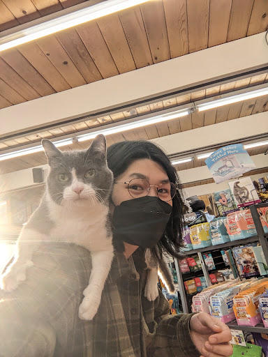 Crown Hill Pet Supply - Thumbnail
