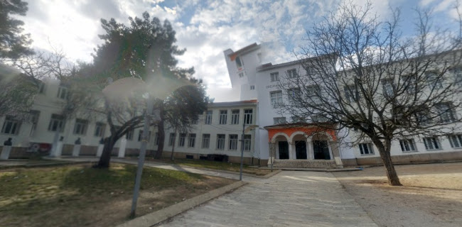 Αίθουσα Αρχιεπισκόπου Σπυρίδωνος
