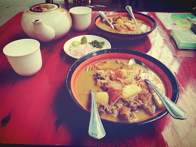 Photos of Shwe Phyo Aung Shwe Daung Noodle