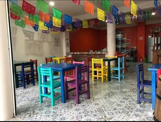 LA ANTOJERIA DE CACALOMACAN Gallery - Mexico