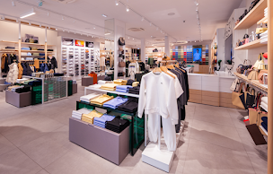 Photo n°1 de Lacoste Vichy à Vichy (Magasin de vêtements pour femmes)