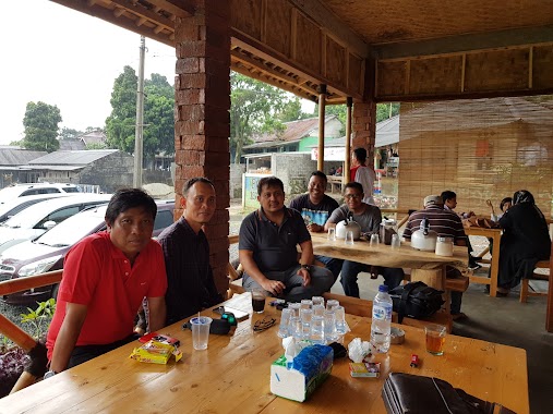 Warung Kebon Koneng  Omah Mas Mbarep  Sentul, Author: Jokowa Wasp