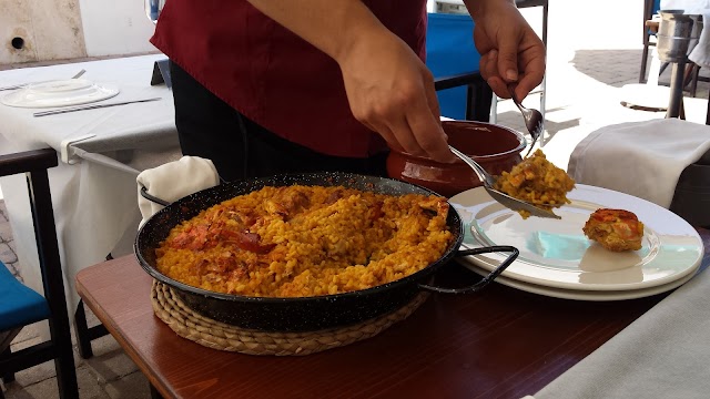 Can Tanu - Restaurante tradicional de Fornells