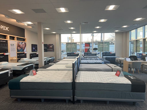 Mattress Firm Kearny Plaza Shopping Center Gallery - United States