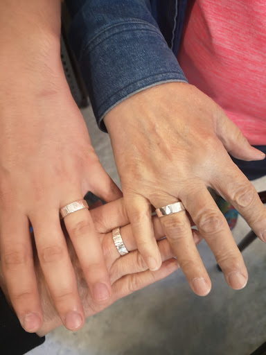 Leslie LaCombe Jewelry Studio - Thumbnail