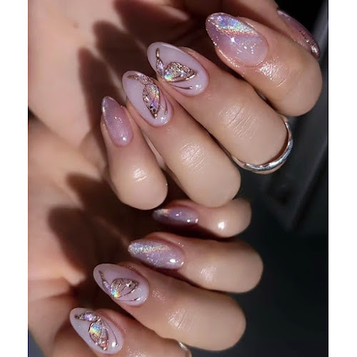 Comments and reviews of Gorgeous Looking Nails | Near Aldgate East, London