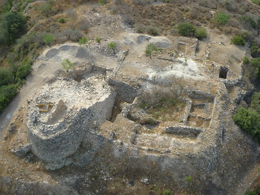 FORTIFICACIÓ DEFENSIVA DEL POBLAT IBERIC COLL DEL MORO