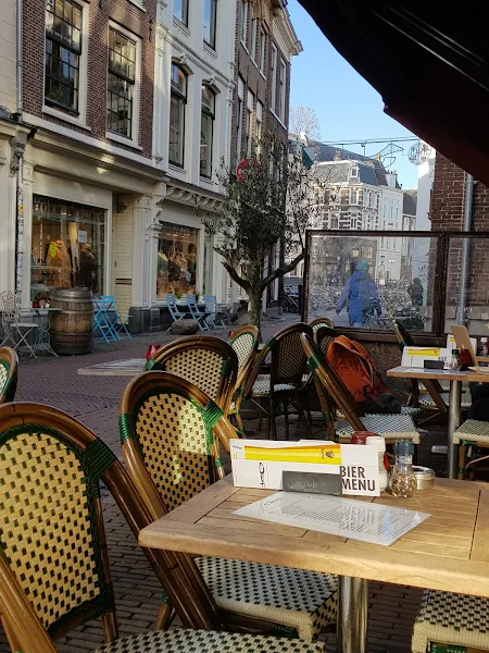 Eetcafé De Vingerhoed photo