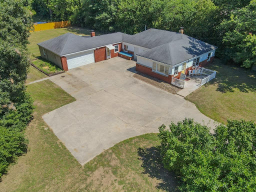 Breakthrough Real Estate - Thumbnail