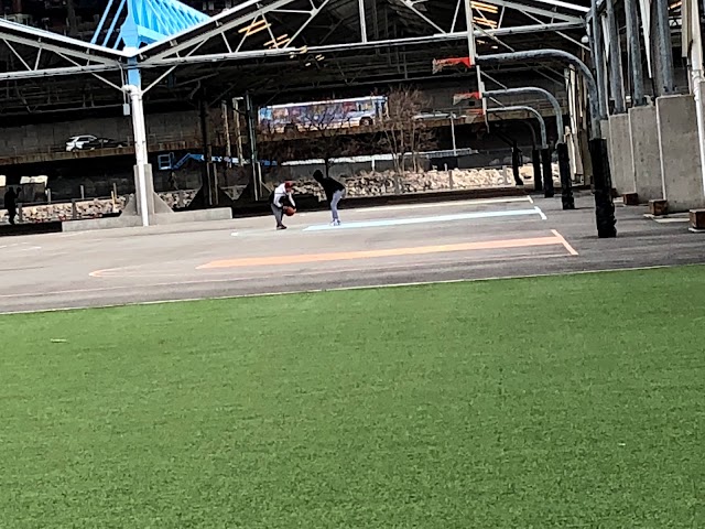 Brooklyn Bridge Park Basketball Courts