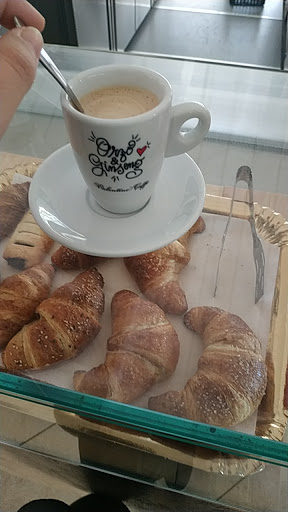 Peripatos Cafè - Visual