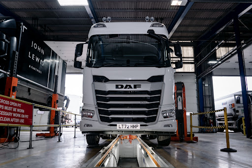 HTC Group - Reading DAF - Thumbnail