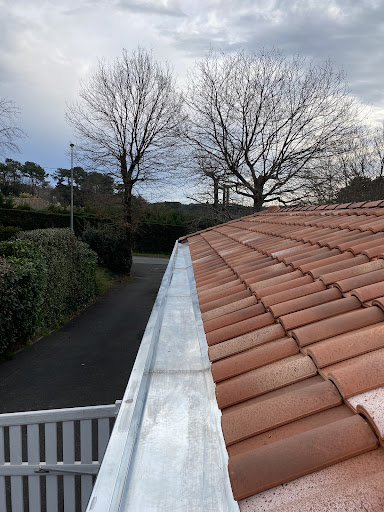 Photo de MCE - Charpente Couverture Zinguerie Maison Ossature Bois à Tarnos (40220)
