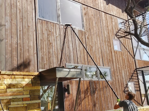 Admiral Clean Windows and Pressure Washing - Thumbnail