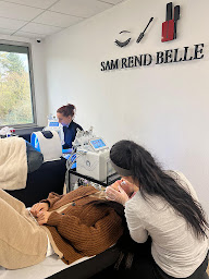 Photo n°8 de Sam Rend Belle | Formations Microblading -Microshading | Extensions de cils | Prothésiste Ongulaire à Nangis (Centre de formation continue)