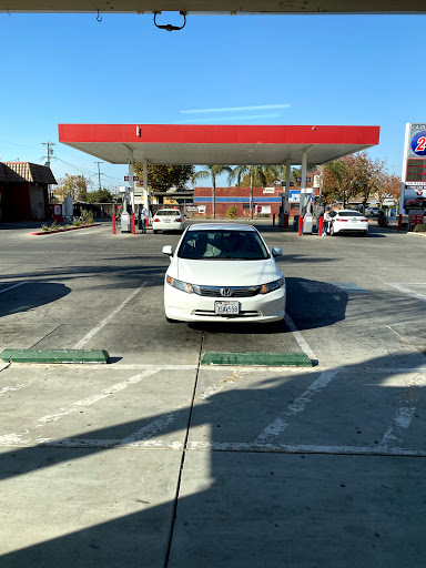 LA PLAZA 24, Madera, CA