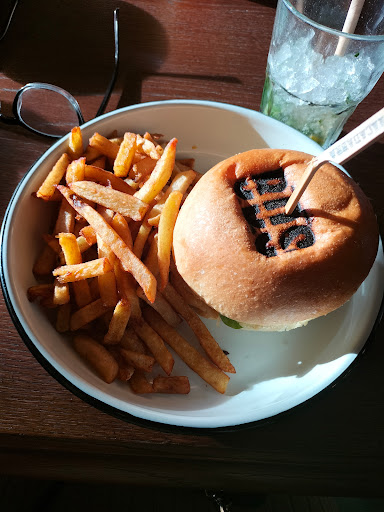 Photo 3 - Burgers & Co
