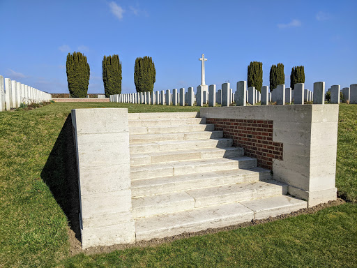 Abbeville Communal Cemetery Extension (plots 1 a 9) - Thumbnail