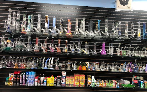Smokers Heaven Smoke and Vape Shop - Thumbnail