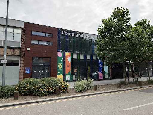 Strood Library - Visual
