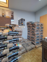 Photo n°8 de Extra - Moy Guerlesquin à Guerlesquin (Magasin de poêles à bois)