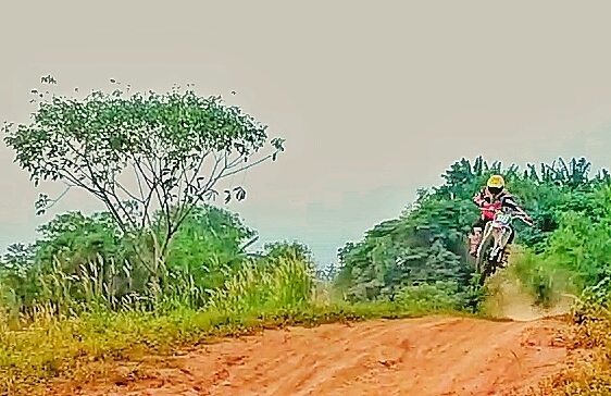 Sirkuit Leguti JPG Mx Grasstrack, Author: anjar kurniawan