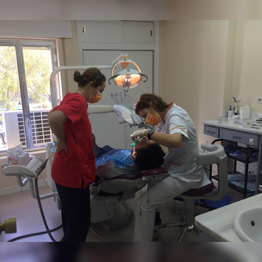 Clínica Dental Jorge del Corral Madrid-dentistas Hortaleza-Canillas