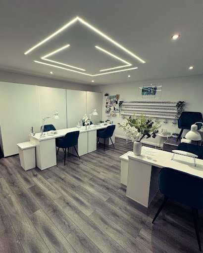 Braw Nails & Training Academy