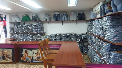 Photos of XIXY JEANS