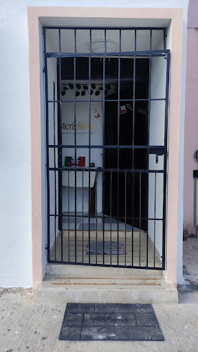 Showroom Sister & Sister Concept Store