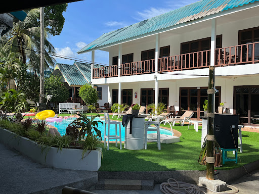 Tiki Beach - Resort, Beach Bar, Restaurant, Co-working