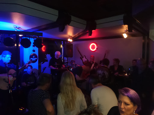 Time Out Musikbar und Kegeltreff - Thumbnail