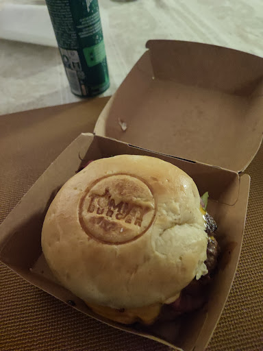 Photo 3 - Tommy Burger