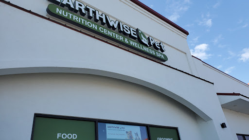 EarthWise Pet Supply & Grooming Wenatchee - Thumbnail