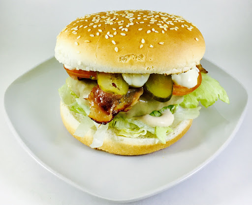 Macbeth Love Burger - Visual