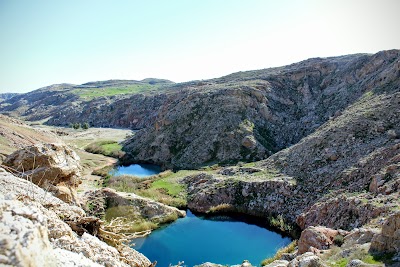 Photos of Siah Gav Twin Lakes