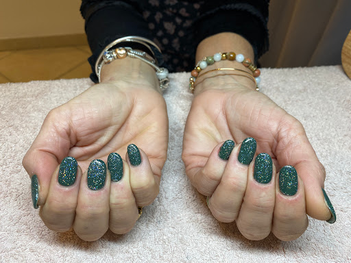 Christine Bruguière - Thumbnail