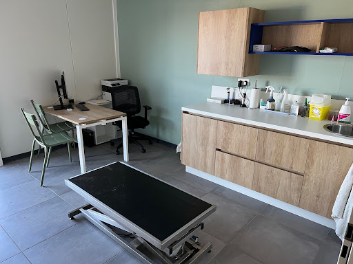 Cabinet Vétérinaire de Chateaumeillant - SELARL MEDIOLAVET