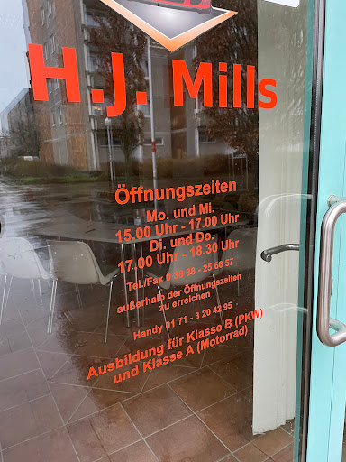 Fahrschule Mills