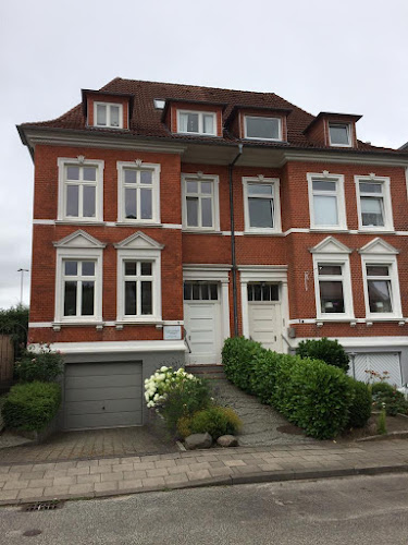 Dr. med. Richard Jäschen - Privatpraxis für ganzheitliche Medizin und Orthopädie in Lübeck photo