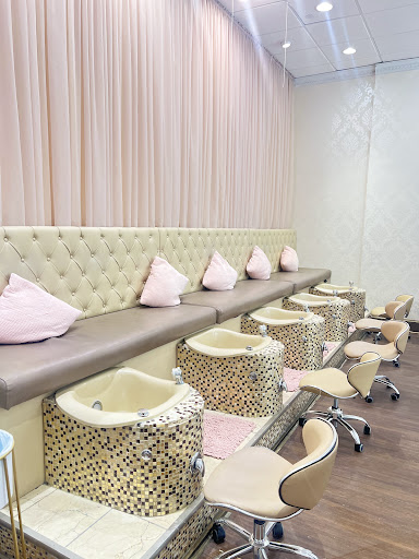 UB nails - Visual