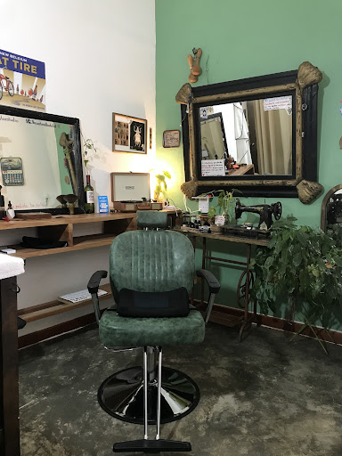 INCASTO barbería estudio