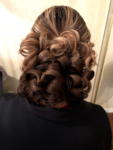 Wr hair stylist - Thumbnail