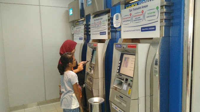 ATM Bank BCA 4201-Carrefour BSD Serpong, Author: hamid mukhlis