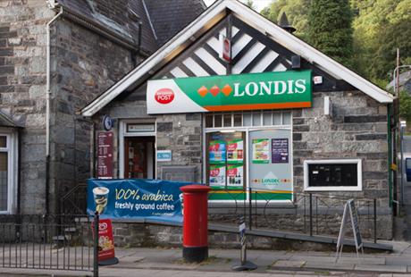 Londis lyham road prague place - Thumbnail