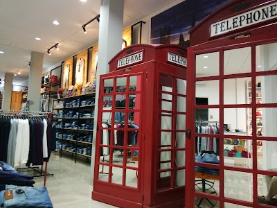 Photos of RENA Factory Outlet