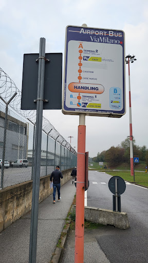 Airport Shuttle Bus Stop (Handling) to Terminal 2 - Thumbnail