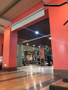 Smarts Health & Fitness Club faisalabad